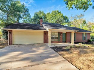 3433 N Sandpiper Dr, Fayetteville, AR 72704