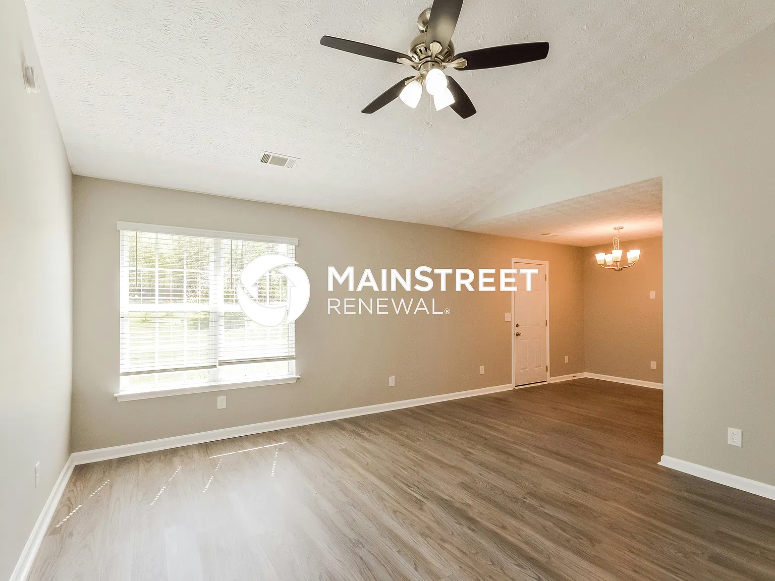 135 Hunters Trace — Photo 3