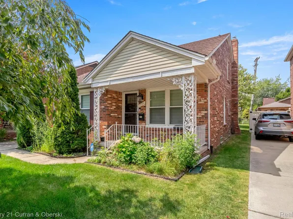 1771 N Silvery Ln, Dearborn, MI 48128