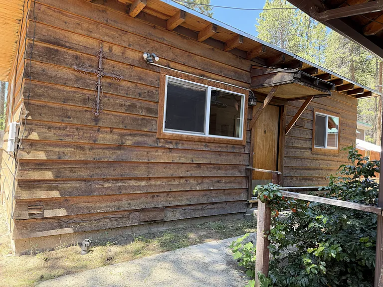 3731 Aspen Ave — Photo 2