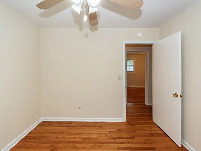 777 Bonham Dr — Photo 44