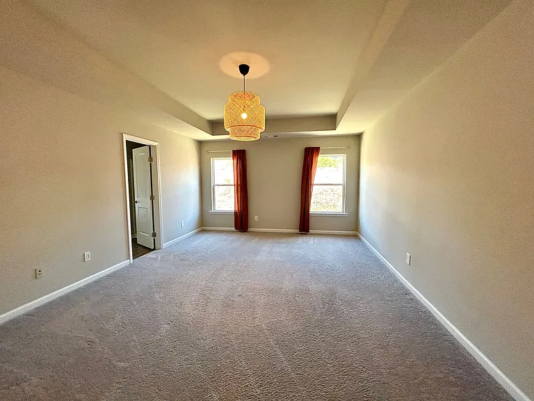 204 Aimes Dr — Photo 27