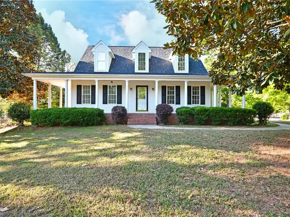 102 Tripp St, Williamston, SC 29697