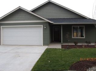 1743 SW Misty Measows Way, Grants Pass, OR 97527