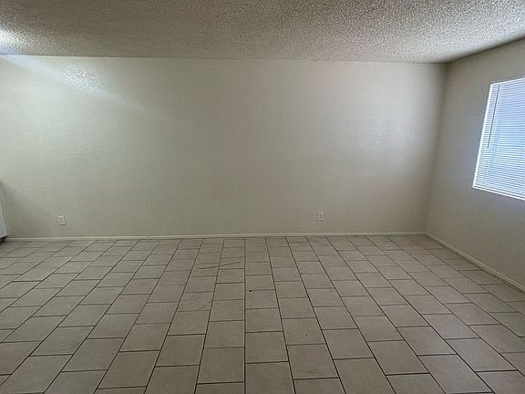 2nd image of 1008 Alvarado Dr SE #11