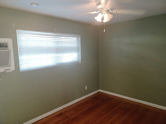4th image of 2520 S St APT 15