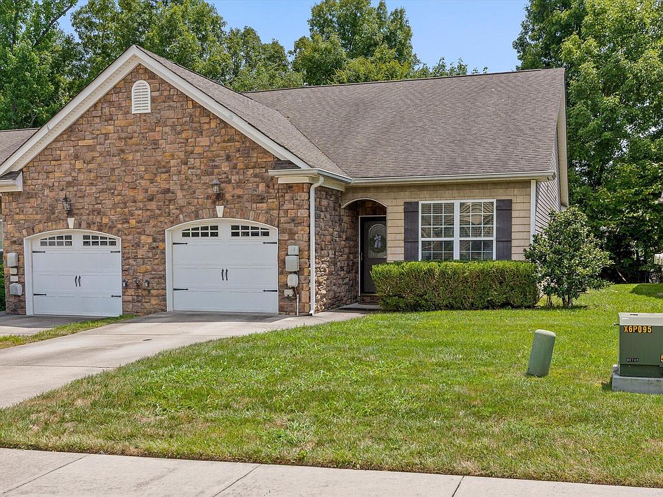 1st image of 7648 Magnolia Leaf Ln