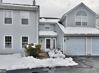 465 Cedar Hollow Dr, Yardley, PA