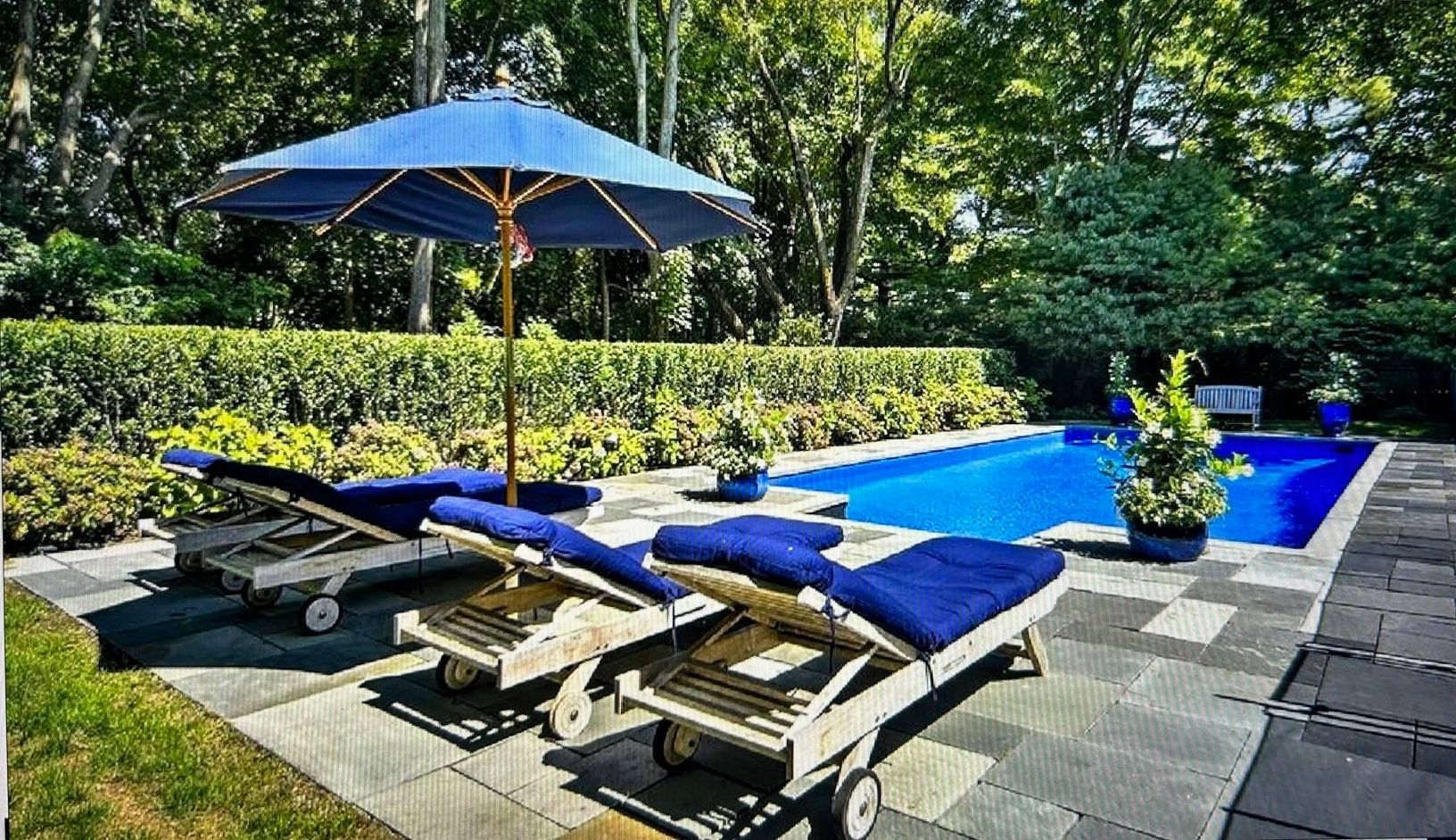  BLUESTONE PATIO AROUND BEAUTIFUL POOL