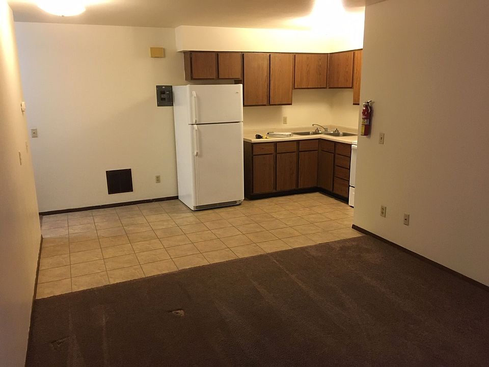1st image of 1016 W Macarthur Ave APT 2
