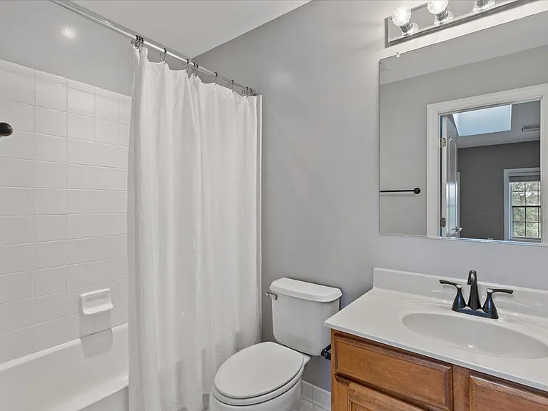 10363 Gershwin Ct — Photo 28