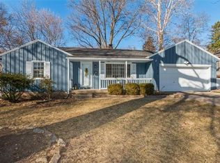 4314 W 77th Ter, Prairie Village, KS 66208