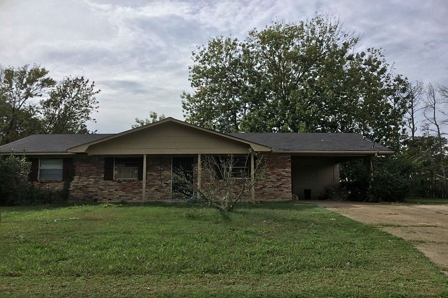 1st image of 1303 Miller Dr