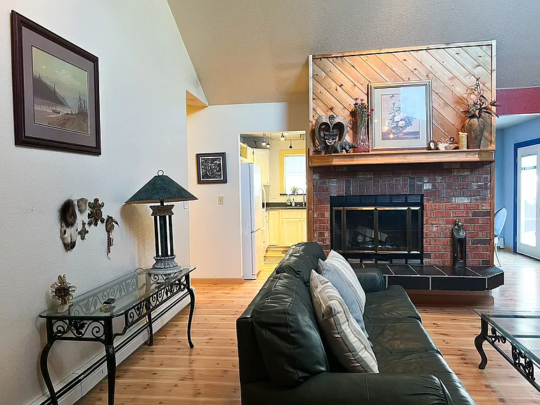 5703 Jennifer Cir — Photo 6