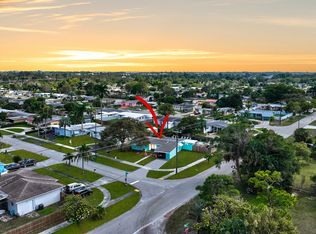 357 Shady Lane Rd, Palm Springs, FL 33461