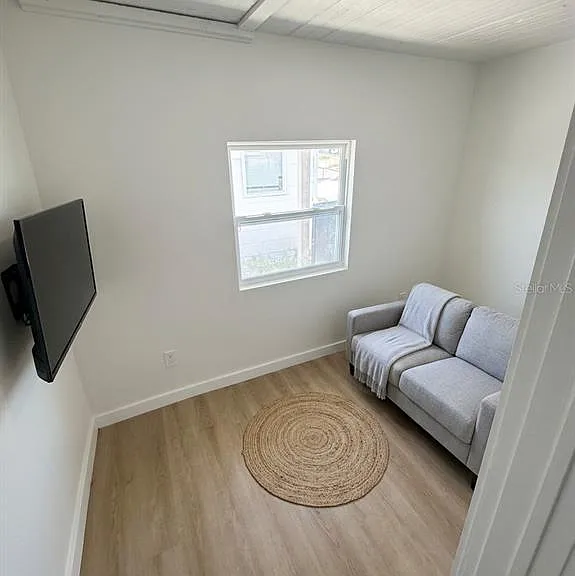 1543 43rd St S #B — Photo 8