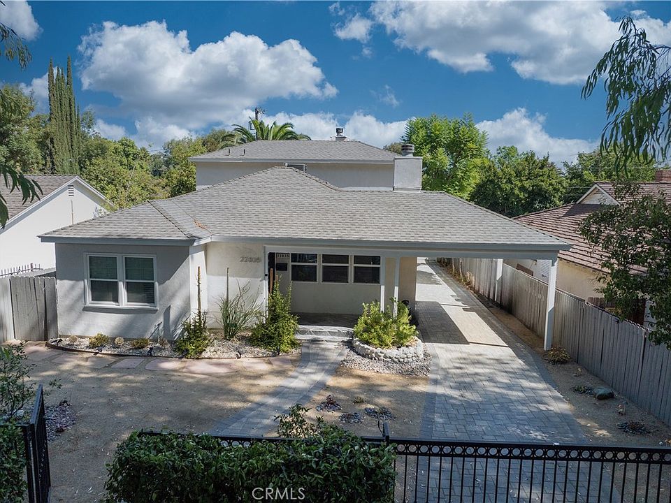 1st image of 22035 De La Osa St