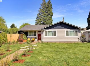 3045 Pheasant Blvd, Springfield, OR 97477