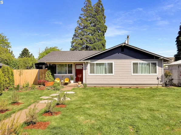 3045 Pheasant Blvd, Springfield, OR 97477