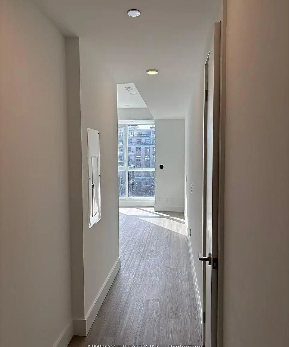 Studio, $1,780 — Photo 3