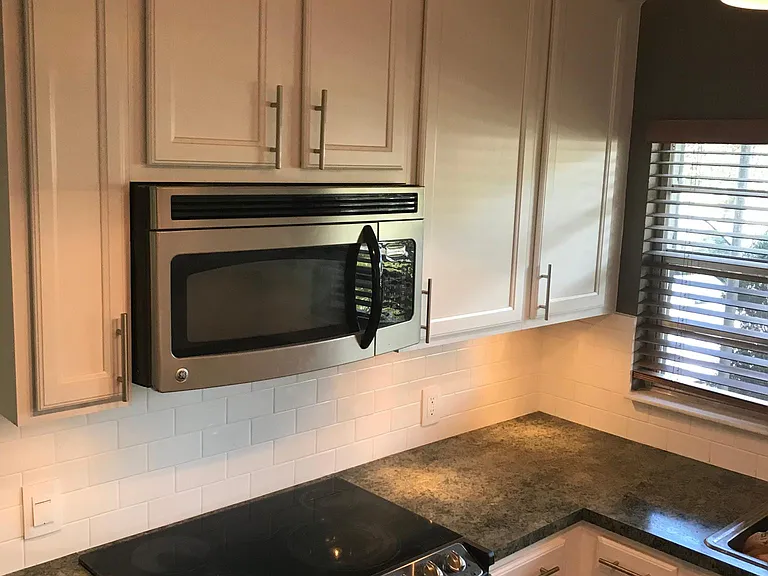 504 Langford Cir — Photo 5