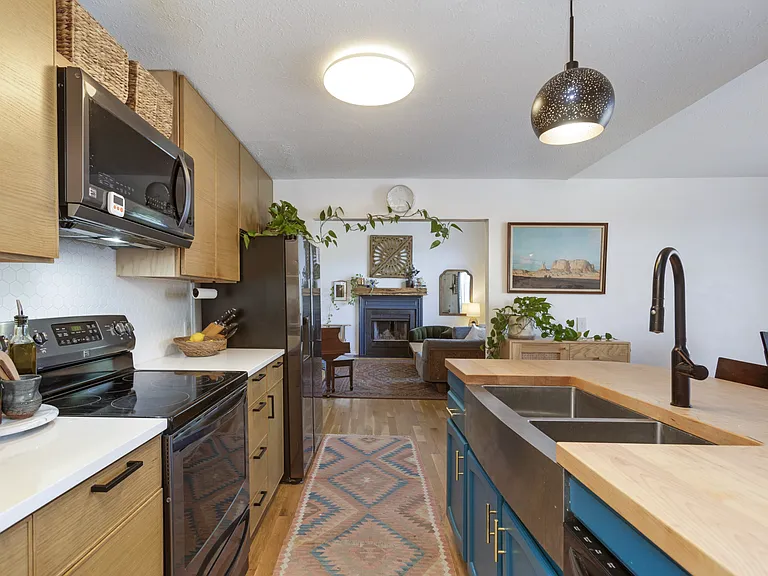 3991 Crouch Dr — Photo 10