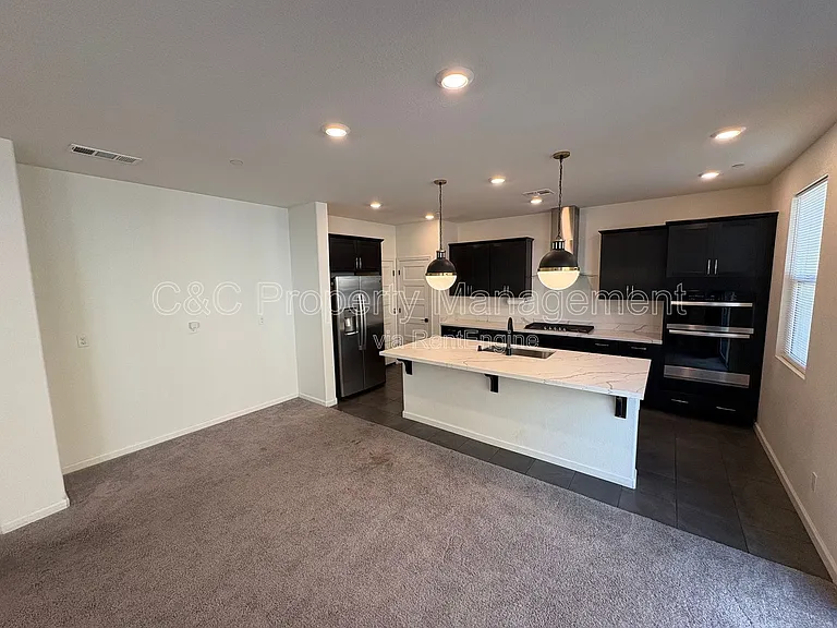 10834 Albano Ln — Photo 3