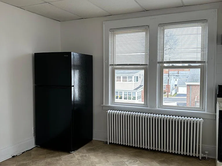 180 Stover Ave #2 — Photo 7