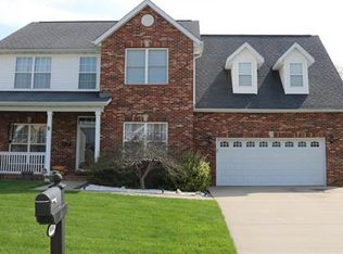 834 Indian Creek Dr, O Fallon, IL 62269