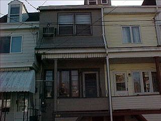 3rd image of 222 E Mahanoy St