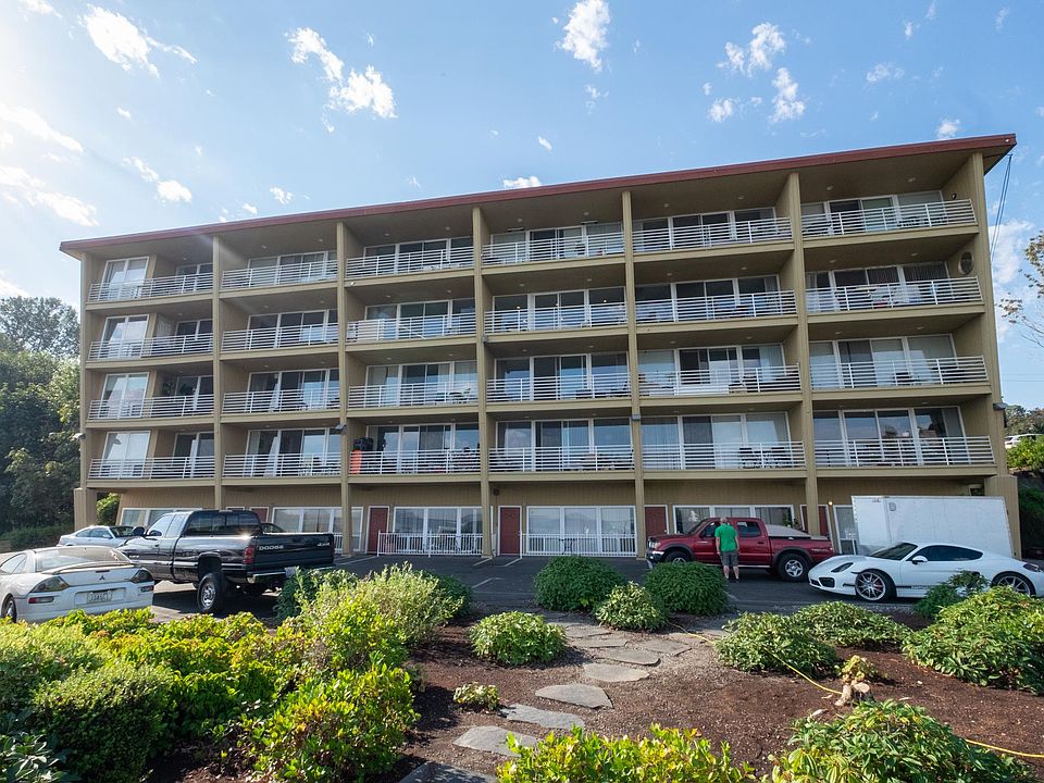 1st image of 9520 Rainier Ave S APT 101