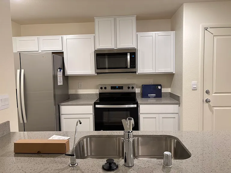 4842 Currant Ridge Ave — Photo 3