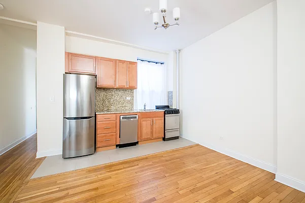 Rented by Douglas Elliman | media 18