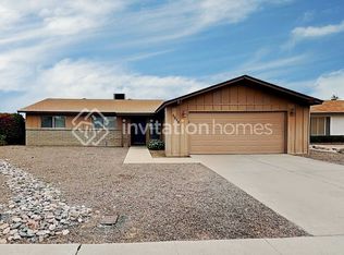 5652 W Cochise Dr, Glendale, AZ 85302