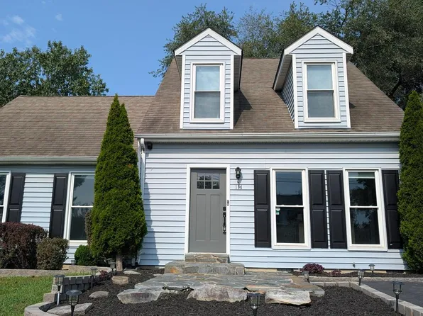 114 Windcrest Cir, Winchester, VA 22602