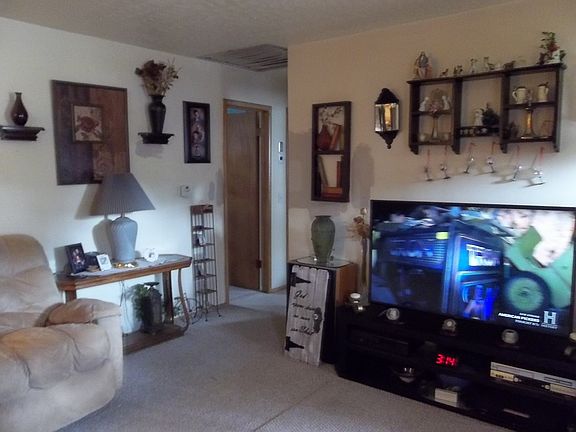 2nd image of 1110 S Garfield Ave