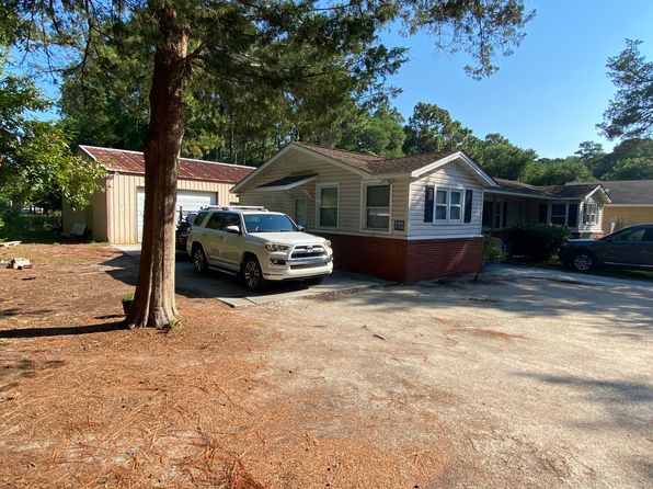 9266 Beach Dr
