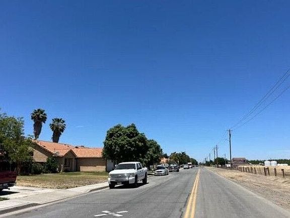 5th image of 2099 Place Rd