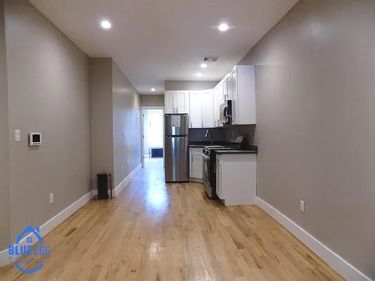 Rented by Blue Egg Realty Corp | media 28