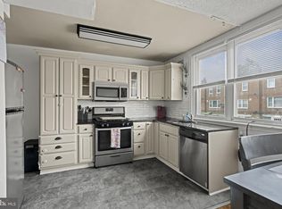 6334 Edmund St, Philadelphia, PA 19135