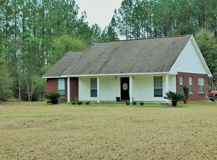 197 Cooks Corner Rd, Lucedale, MS 39452