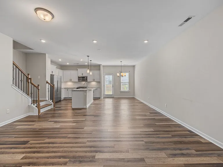 1631 Glacier Dr — Photo 36