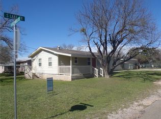 202 Southwood Dr, Marble Falls, TX 78654