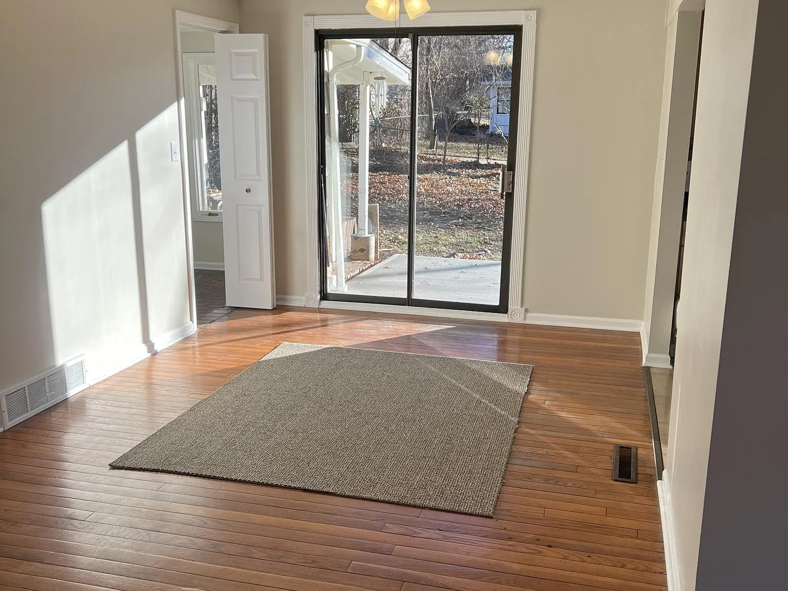 4505 W 75th St — Photo 3