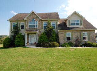 46 Labar Rd, Bangor, PA 18013