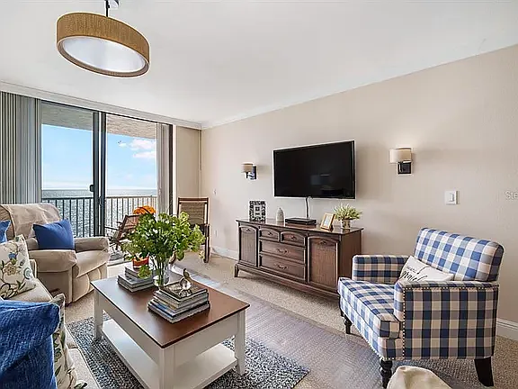 18650 Gulf Blvd #712 — Photo 6