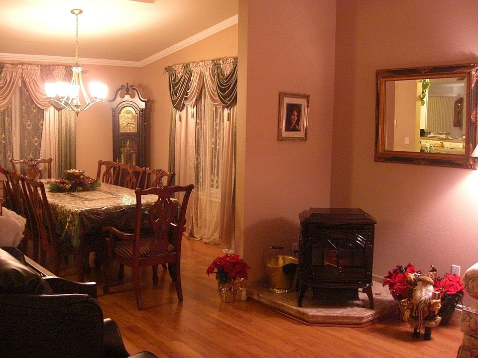 Living and Dining Room