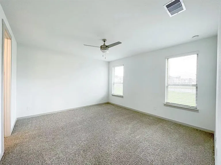 28303 Hazel Trl — Photo 6
