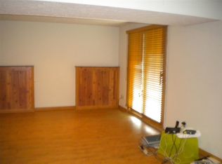 121 W 46th St, Davenport, IA 52806