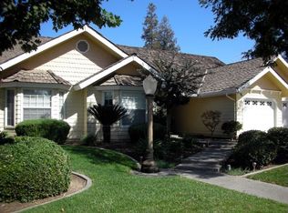 2381 E Sophia Ln, Kingsburg, CA 93631